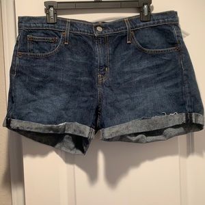 GAP 1969 Dark Girlfriend Cuffed Denim Shorts